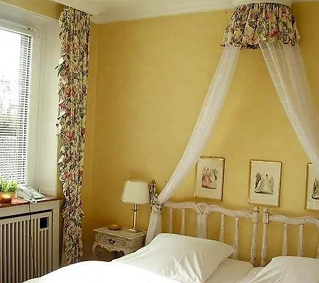 Hotel Haus Litzbr\u00fcck Düsseldorf