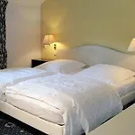 Hotel Haus Litzbruck Dusseldorf