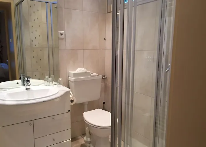 Hotell Haus Litzbruck Düsseldorf