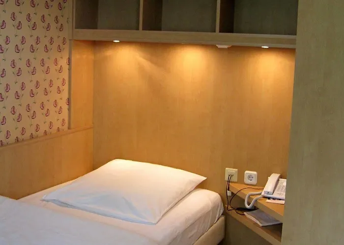 Haus Litzbruck Hotell