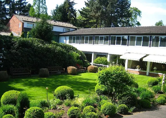 Haus Litzbruck Отель 3*